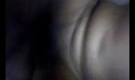 Sexy điếm trẻ hạnh phúc lấy người đàn ông da đen lạ trong tất cả các lỗ hổng trong phim sex nhat ban thuyet minh tieng viet biến