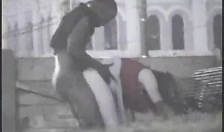 Mông phụ nữ thích hậu môn giả sex gay nhật bản vietsub tay thủ dâm trên máy ảnh