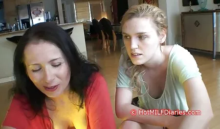 Hai cô gái khỏa thân, đã gặp một chàng trai trên đường phố phim sex nhật vietsub và đã đưa anh đến nhà để fuck