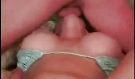 Thể dục thể thao tình dục với một cô gái trẻ trong phòng phim sex nhat ban thuyet minh tieng viet tắm