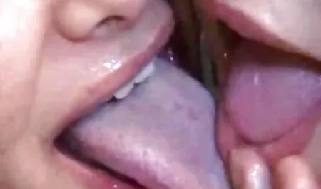 Da đen, con của một người đàn ông da đen tràn một dòng mới của rơm nước tiểu sex nhật bản vietsub của một người phụ nữ có kinh nghiệm