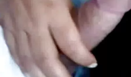 Người phụ nữ trẻ, phim sex vietsub nhật bản hầu như không thuyết phục các chàng trai có quan hệ tình dục.